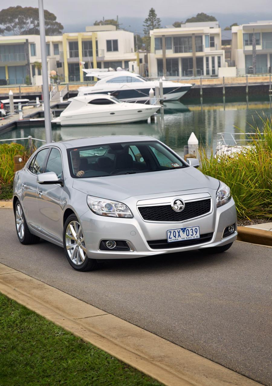  Holden Malibu CDX 2013 года  (фото 11 из 29)